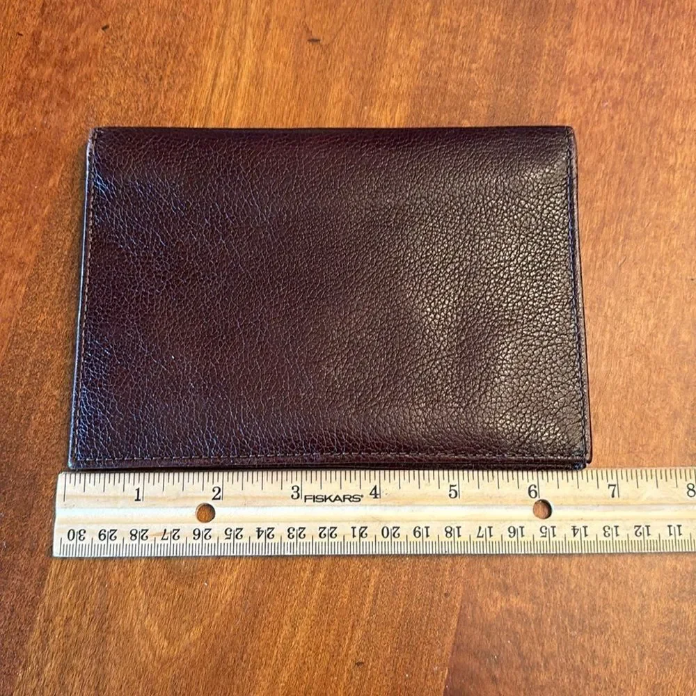 Mens Pebble Leather Wallet / Passport Lapel Case